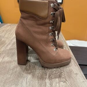 Steve Madden Beso Boots